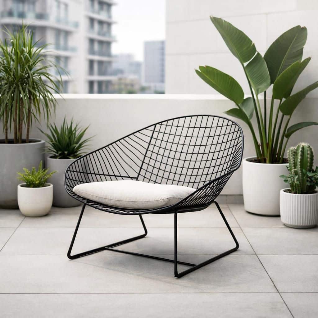explorez notre sélection des fauteuils de jardin incontournables pour aménager un salon extérieur élégant et confortable. trouvez le style parfait pour vos moments de détente en plein air.